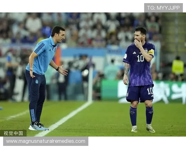 斯卡洛尼战术核心解析:创新布局助阿根廷国家队表现稳健 斯卡洛尼战术核心解析:创新布局助阿根廷国家队表现稳健