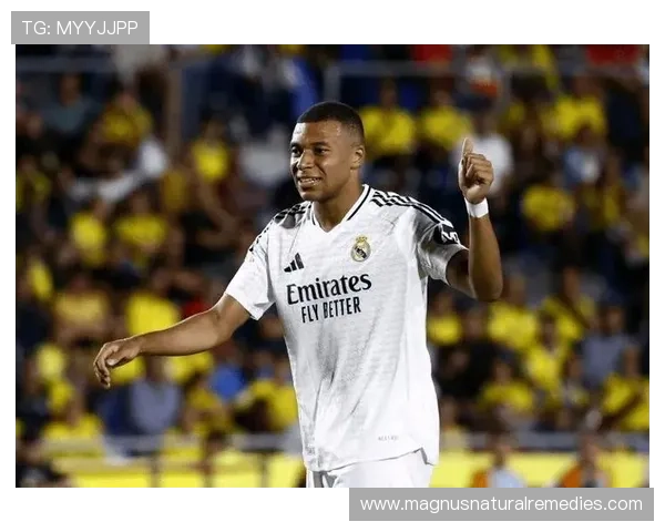 特罗萨德边锋转中锋的角色转型逻辑解析