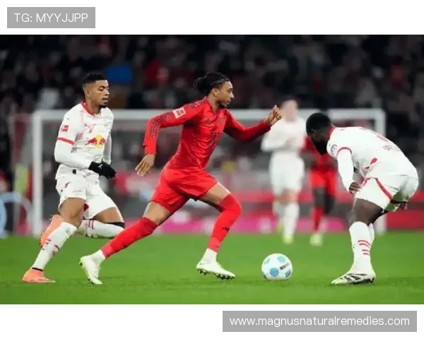 拜仁关键比赛表现波动,对争冠形势形成制约