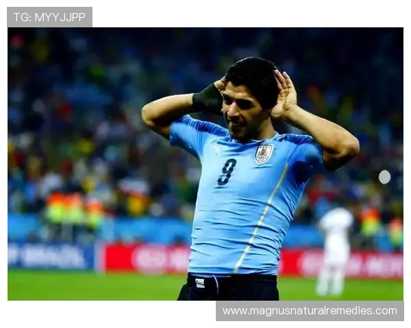 苏亚雷斯:争议行为与进球效率并存的双面传奇解析 苏亚雷斯:争议行为与进球效率并存的双面传奇解析