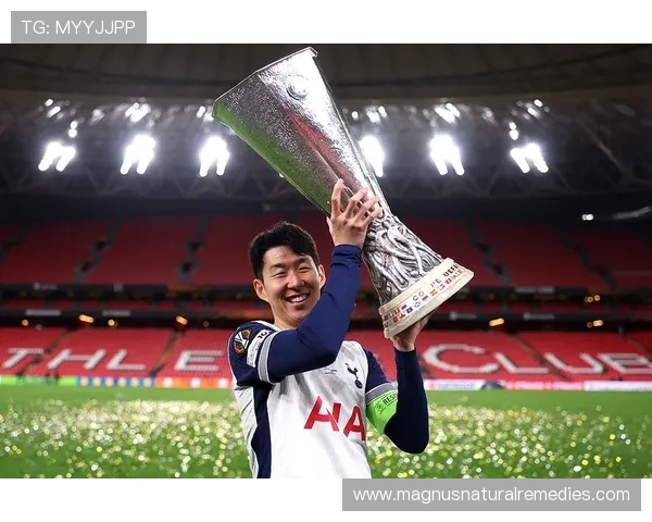 孙兴慜与本田圭佑亚洲巅峰之争：攻击方式与战术影响力对比